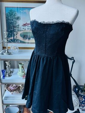 Anthropologie Black Strapless Lace Bodice Fit-and-Flare Dress